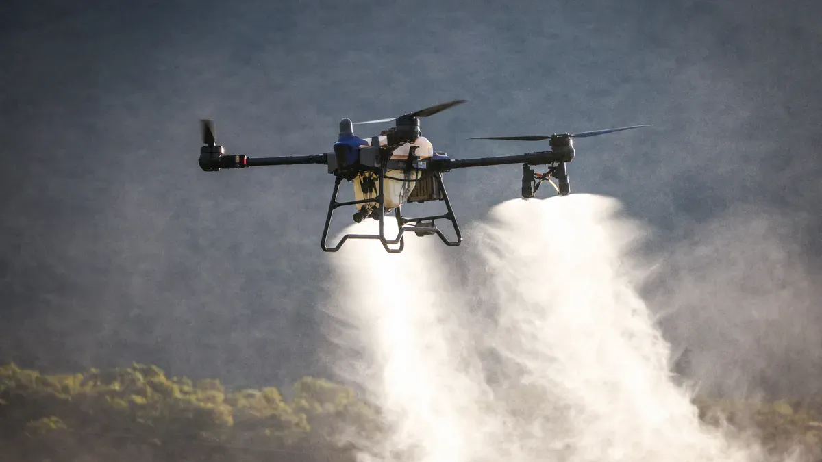 Una gu&iacute;a de tipos de pulverizadores agr&iacute;colas para la agricultura moderna
